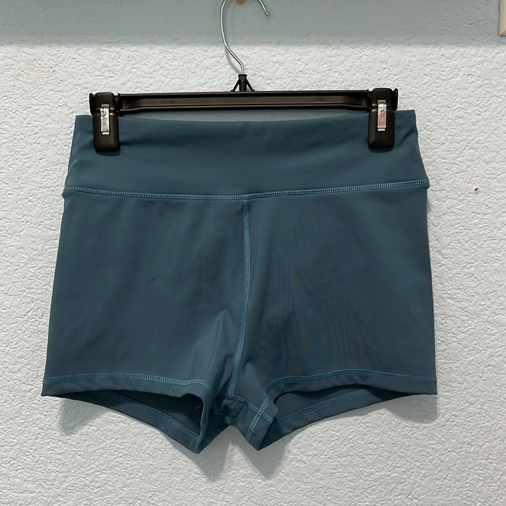 american eagle athletic shorts